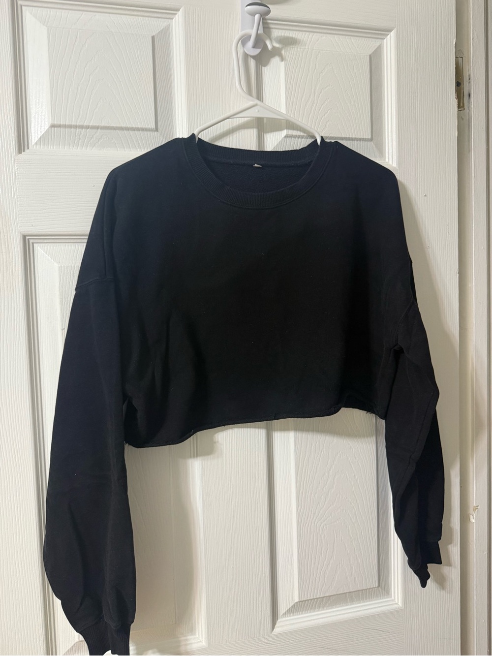 Women’s Black Cropped Sweatshirt - Casual Pullover